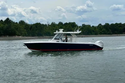 Pursuit 328-S