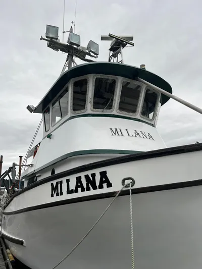 Mi Lana Yacht Photos Pics 