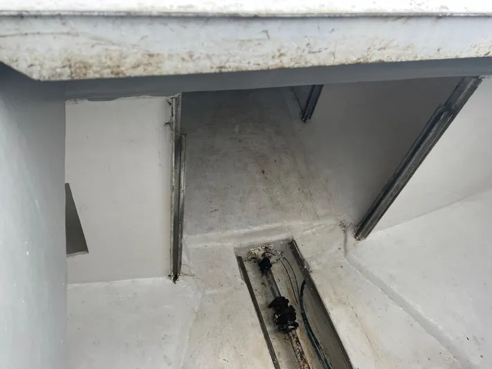 Mi Lana Yacht Photos Pics Interior of a 1973 Little Hoquiam fishing vessel showing storage compartment.