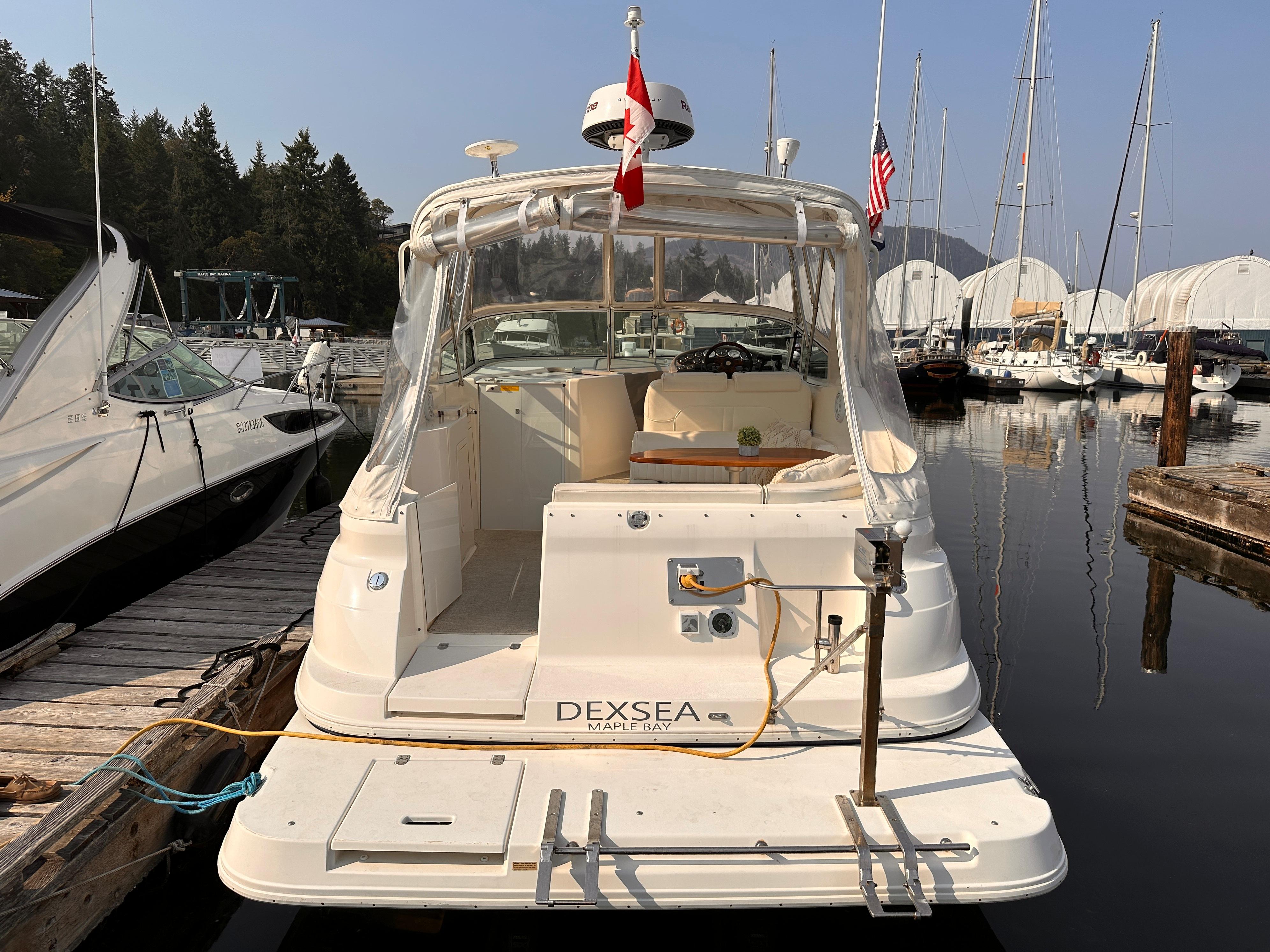 cruisers yacht 280 cxi