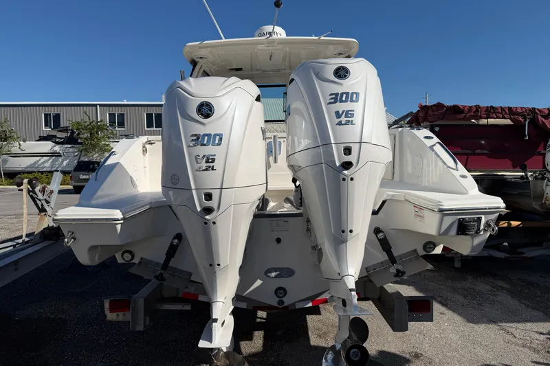  Yacht Photos Pics 2023 Pursuit DC 295 Dual Console with twin Yamaha 300 V6 engines.