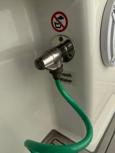 Drillin'n Billin Yacht Photos Pics Fresh water connection on a 2017 Regulator 28 boat.