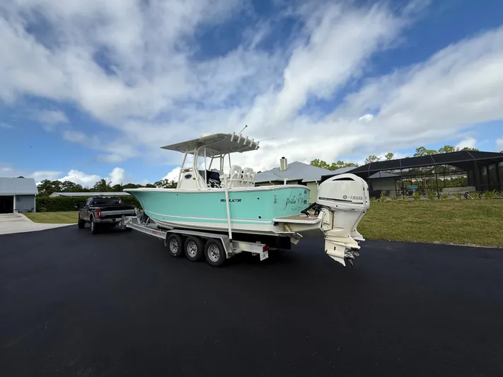 Drillin'n Billin Yacht Photos Pics 2017 Regulator 28 boat on trailer with Yamaha engines.