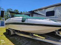 2001 Chaparral Sunesta 233