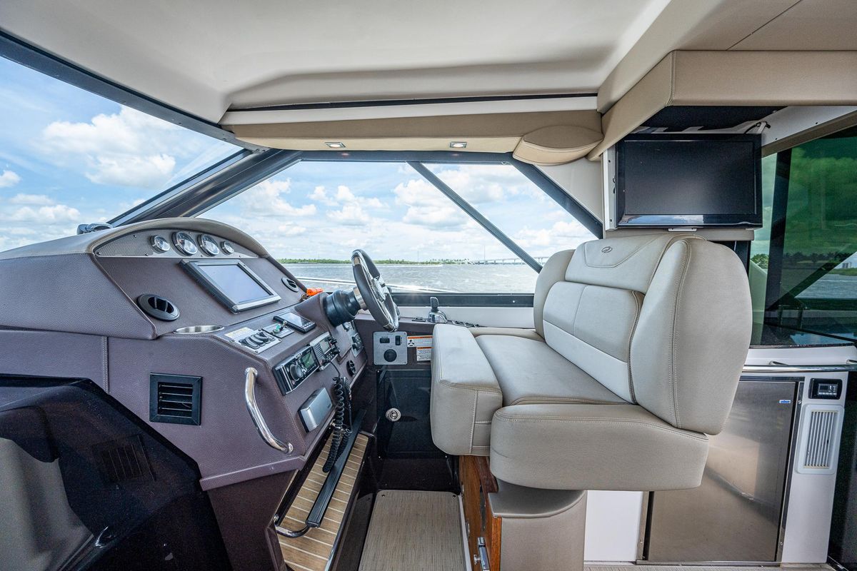 2015 Regal 46 