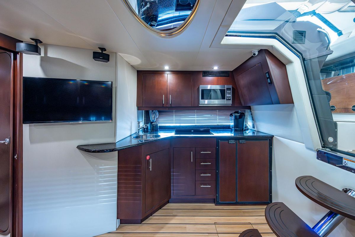 2015 Regal 46 