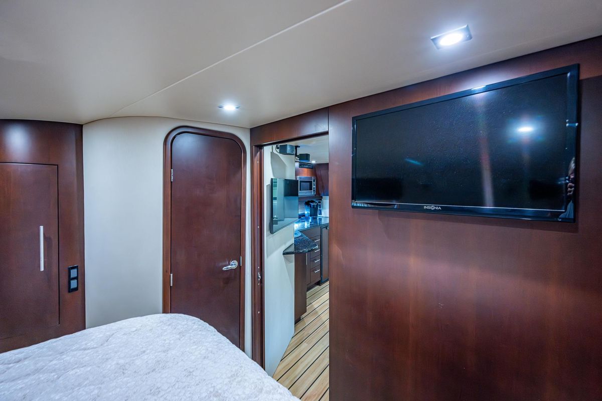 2015 Regal 46 