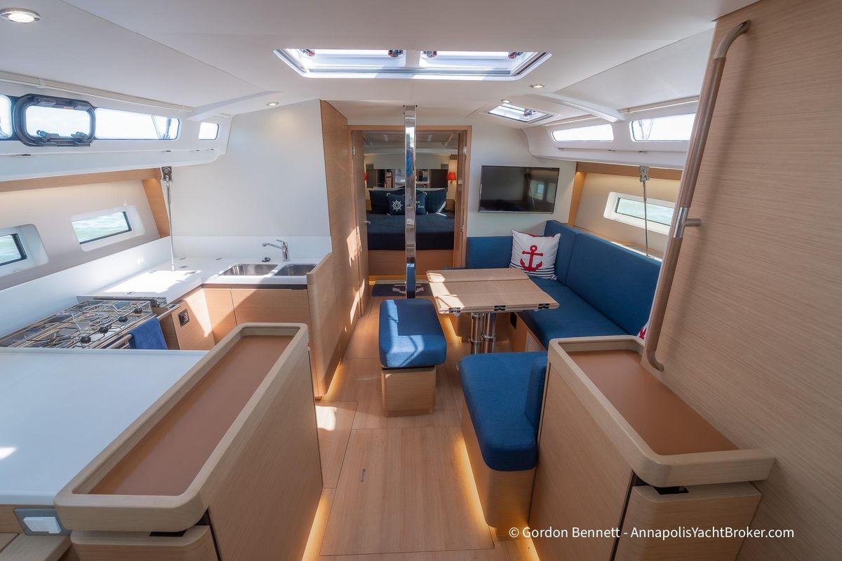 2019 Jeanneau 44 