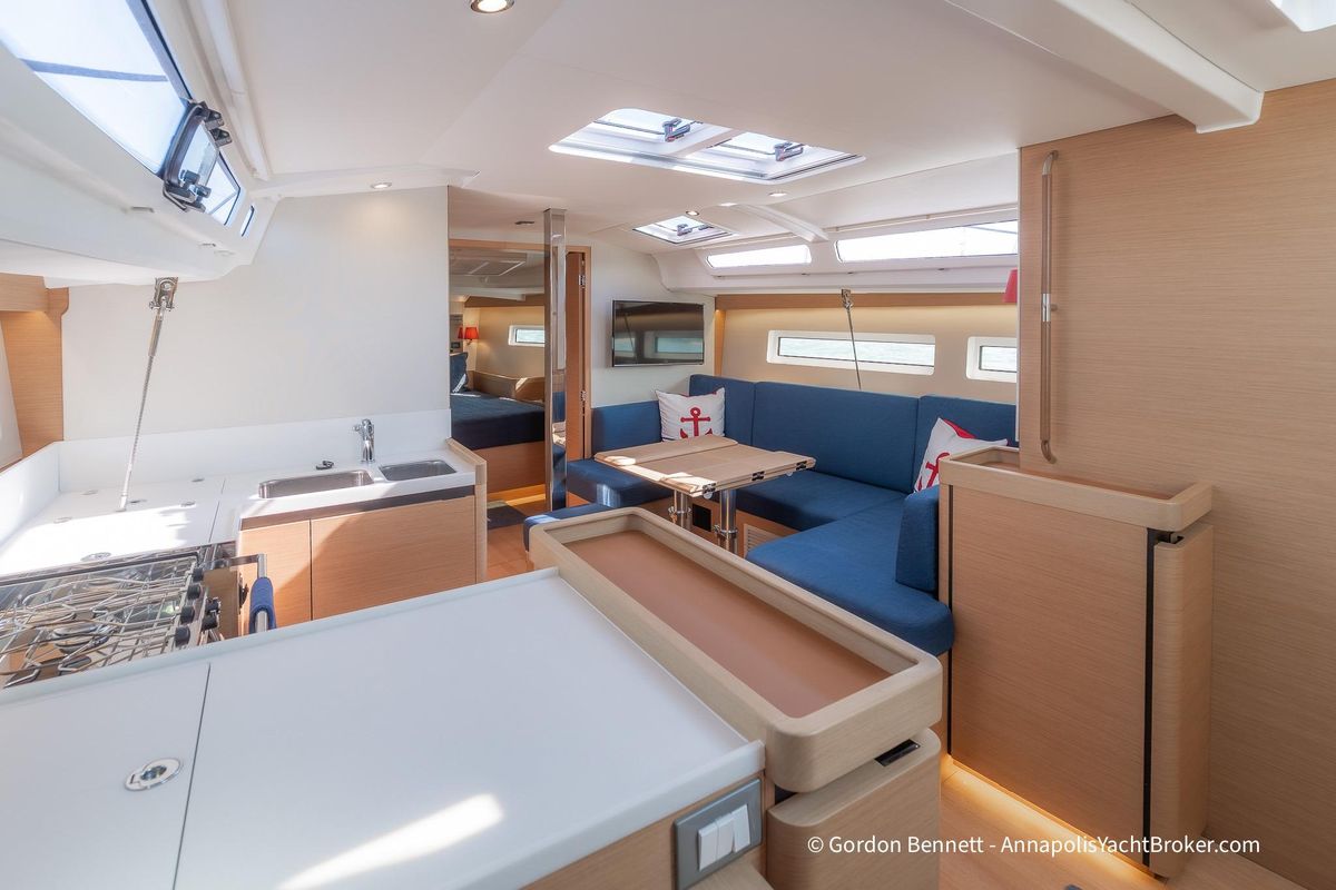 2019 Jeanneau 44 