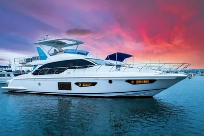 Azimut 66