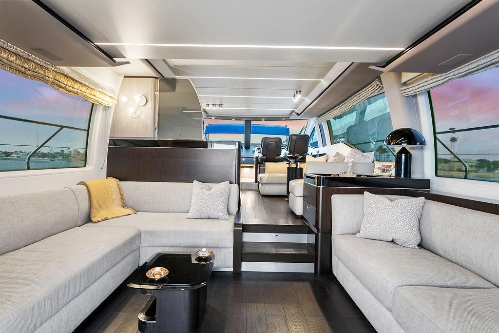 2020 Azimut 66 