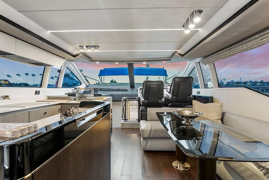 2020 Azimut 66 