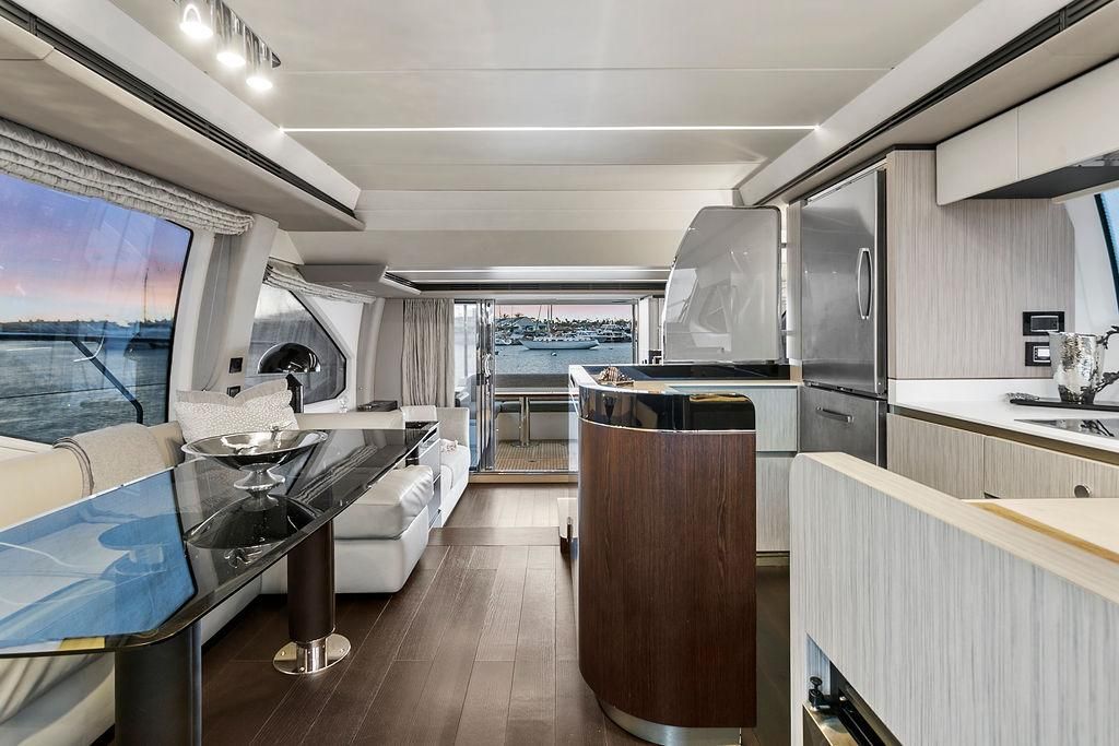2020 Azimut 66 