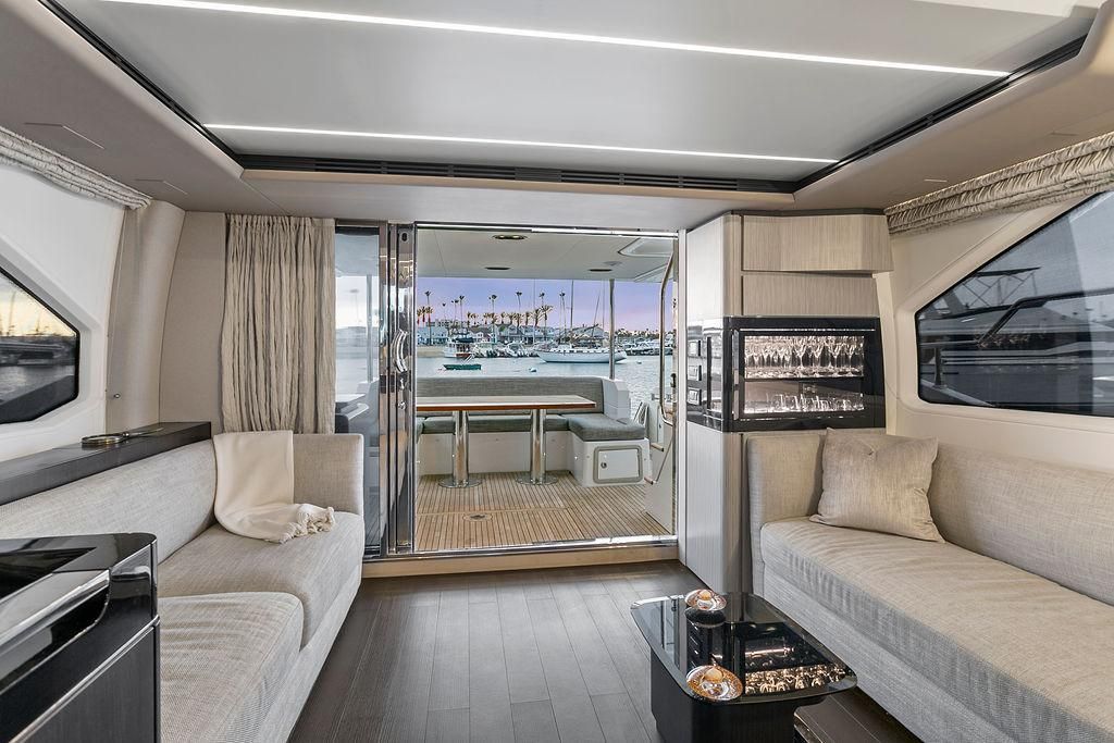 2020 Azimut 66 