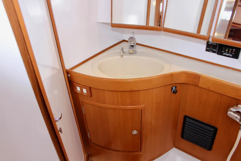 Stellar Blue Yacht Photos Pics 