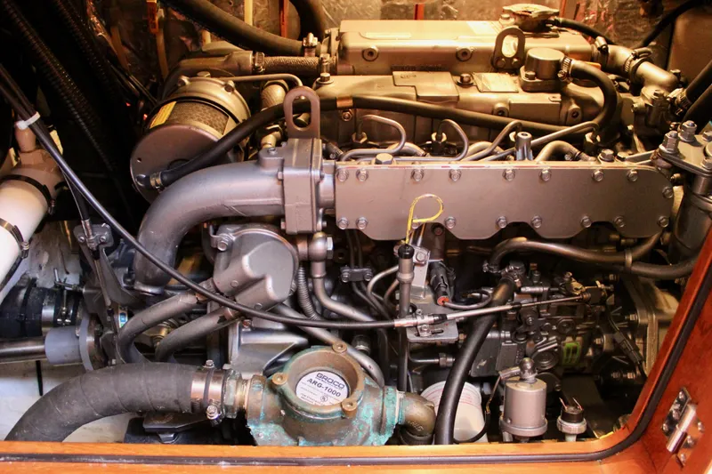 Stellar Blue Yacht Photos Pics 