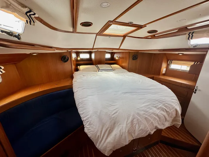 Stellar Blue Yacht Photos Pics 