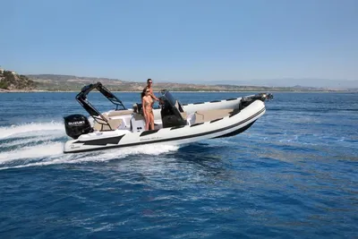 2025 Ranieri CAYMAN 23 Sport