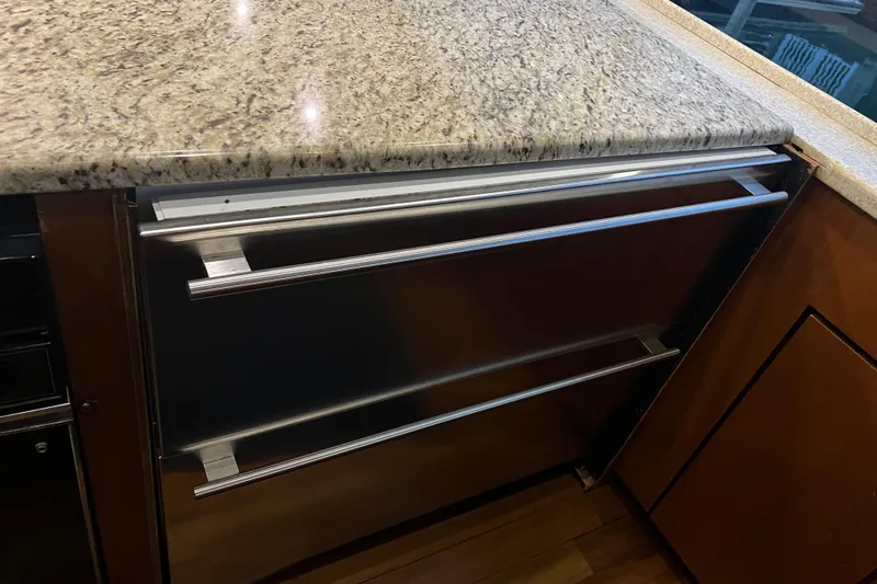 The Oar Deal Yacht Photos Pics Granite countertop and stainless steel drawers on 1999 Ocean Yachts 56 Super Sport.