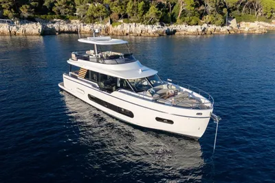 2025 Azimut Magellano 60