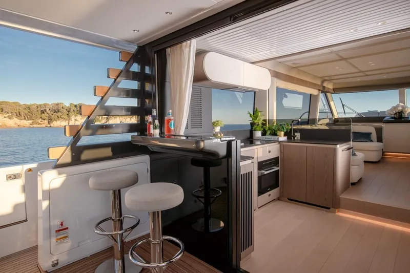  Yacht Photos Pics Interior of Azimut Magellano 60 yacht, modern and luxurious, year 2025.