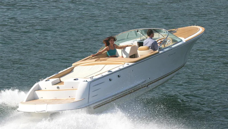  Yacht Photos Pics Sisterboat Running back view