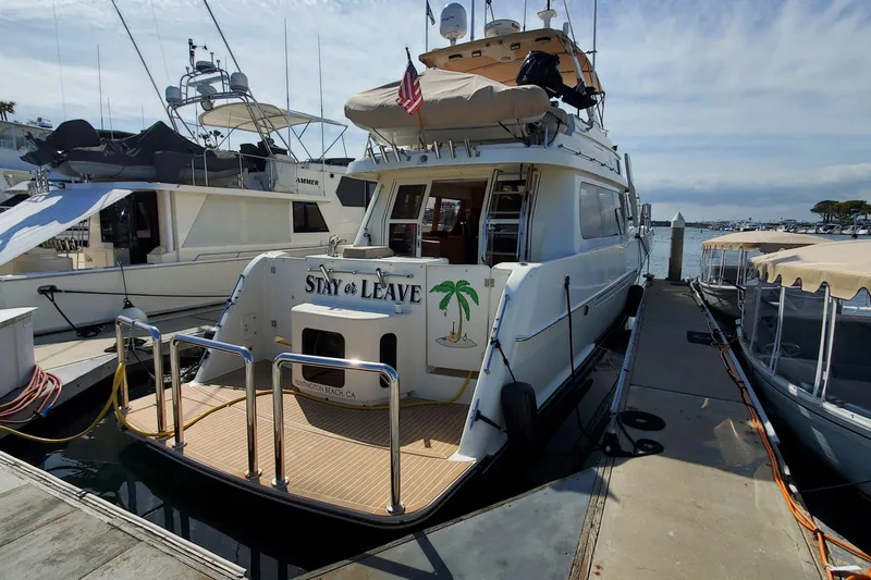 Stay Or Leave Yacht Photos Pics 