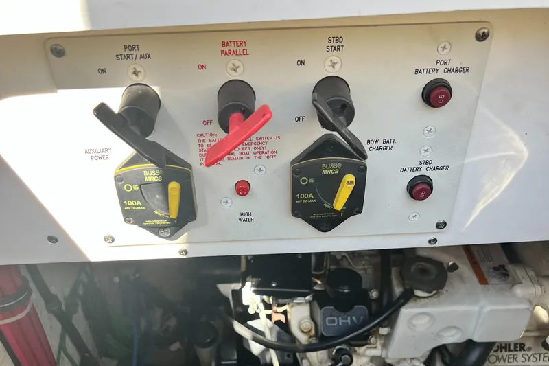 Gracie B Yacht Photos Pics Power Distribution Center