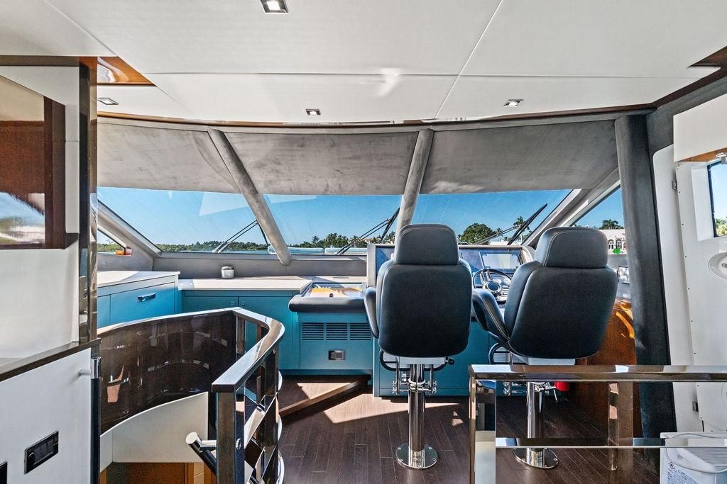 2013 Sunseeker 74 