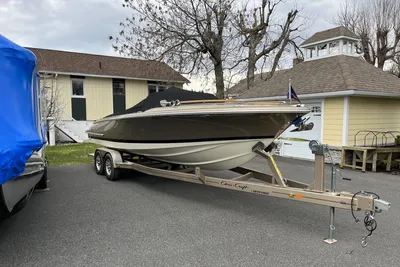 Chris-Craft Corsair 27