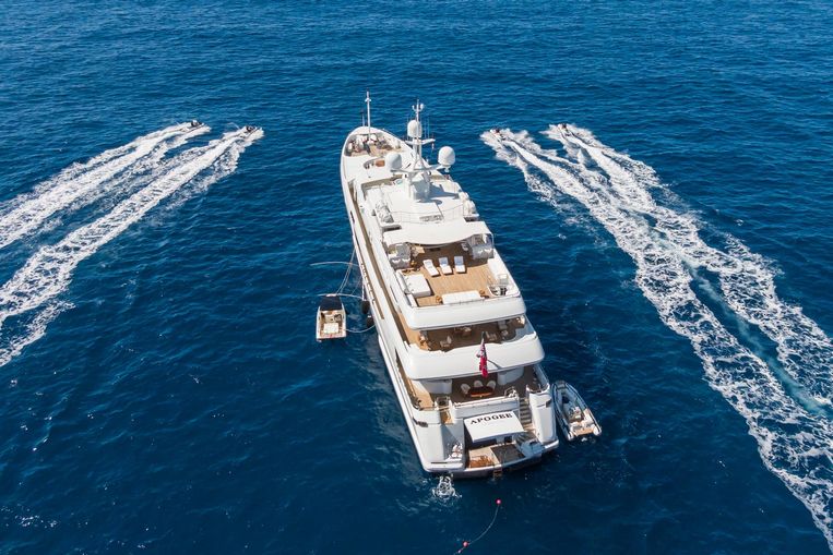 2003-205-1-codecasa-63m-motoryacht
