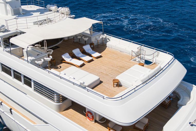2003-205-1-codecasa-63m-motoryacht