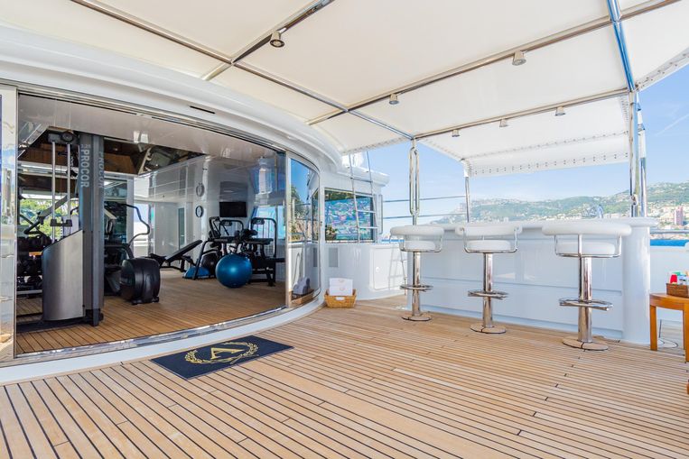 2003-205-1-codecasa-63m-motoryacht