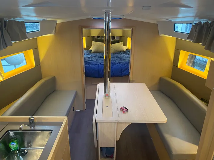 Bluebill Yacht Photos Pics 