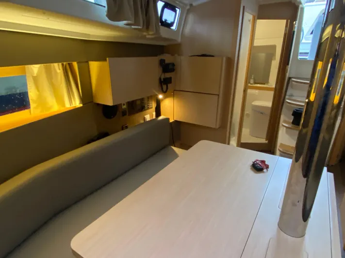 Bluebill Yacht Photos Pics 