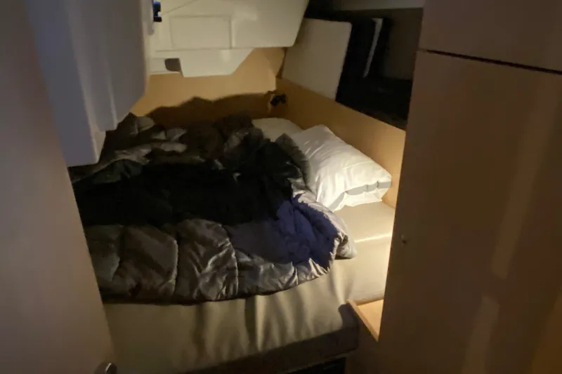 Bluebill Yacht Photos Pics 