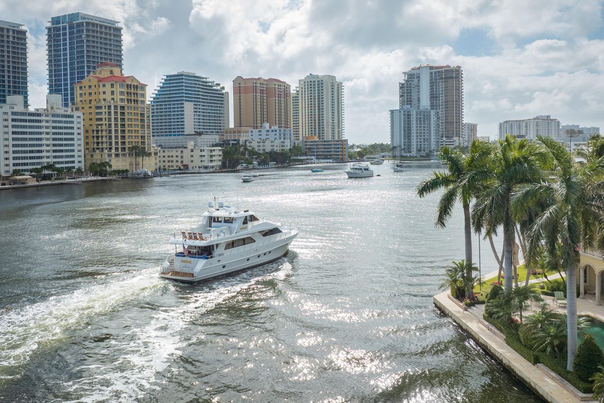 2005 Ocean Alexander 80 