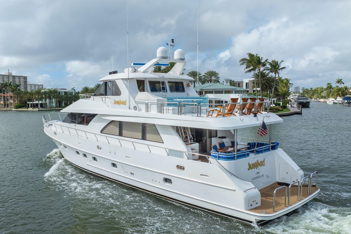 2005 Ocean Alexander 80 