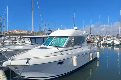 2003 Jeanneau Merry Fisher 805
