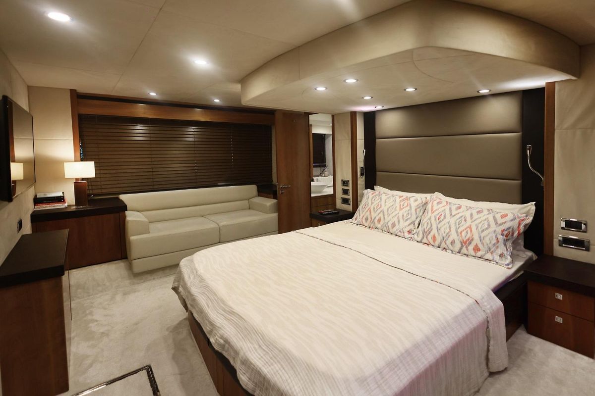 2012 Sunseeker 69 
