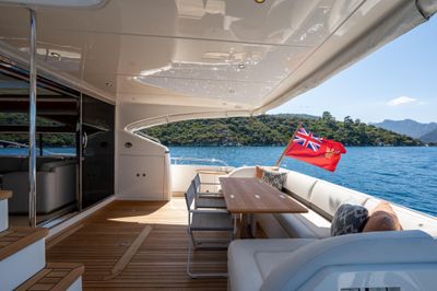 Yacht