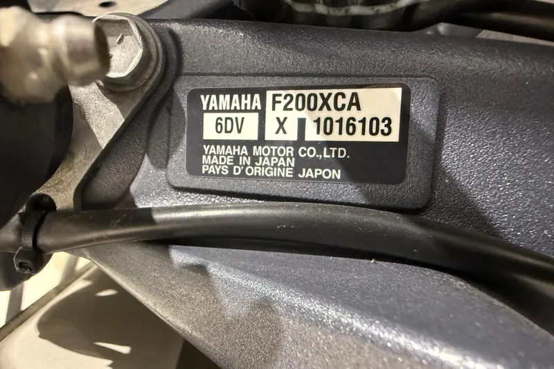  Yacht Photos Pics Yamaha F200XCA engine label on 2021 Chaparral 280 OSX, made in Japan.