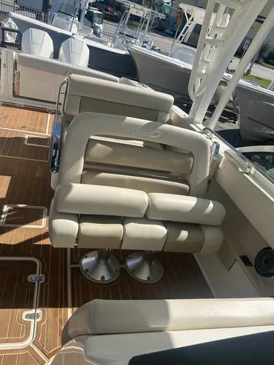 320 Vantage Yacht Photos Pics Interior of 2022 Boston Whaler 320 Vantage with luxurious seating.