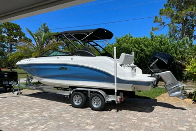 Sea Ray 250 SDX-OB