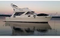 1997 Bayliner 3988 Command Bridge