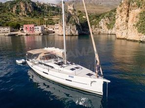2016 Dufour 460 Grandlarge