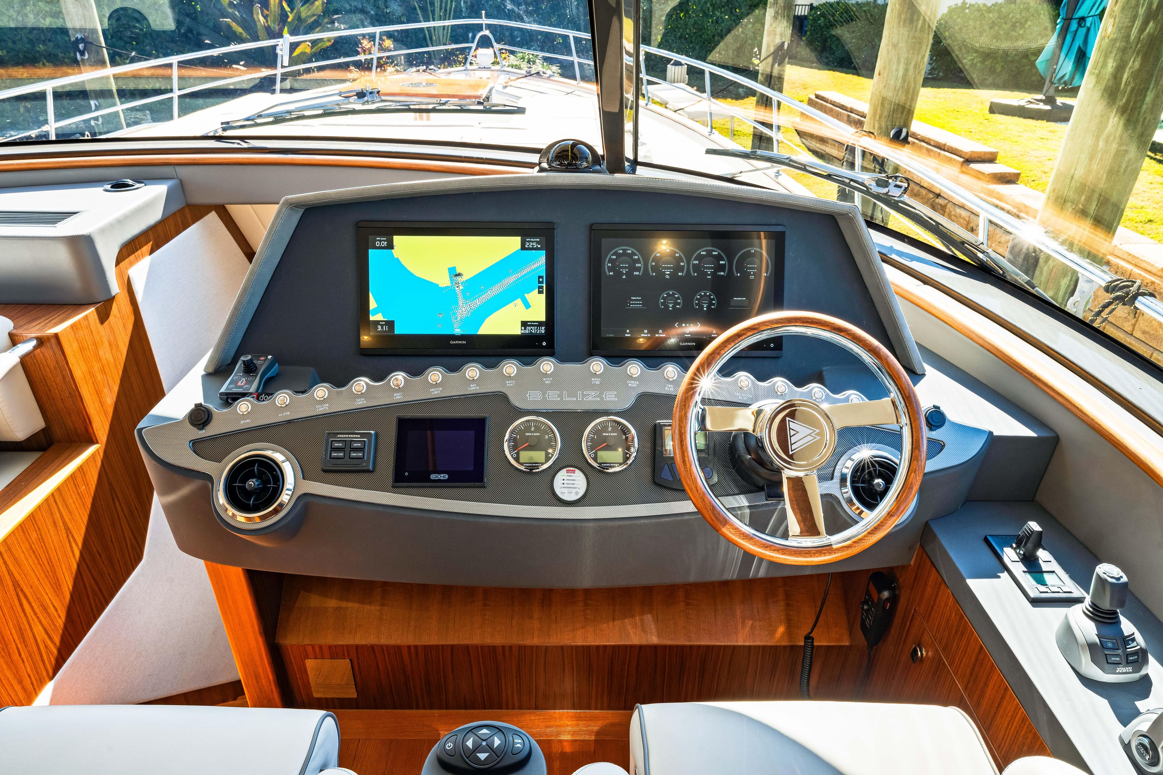 Yacht
