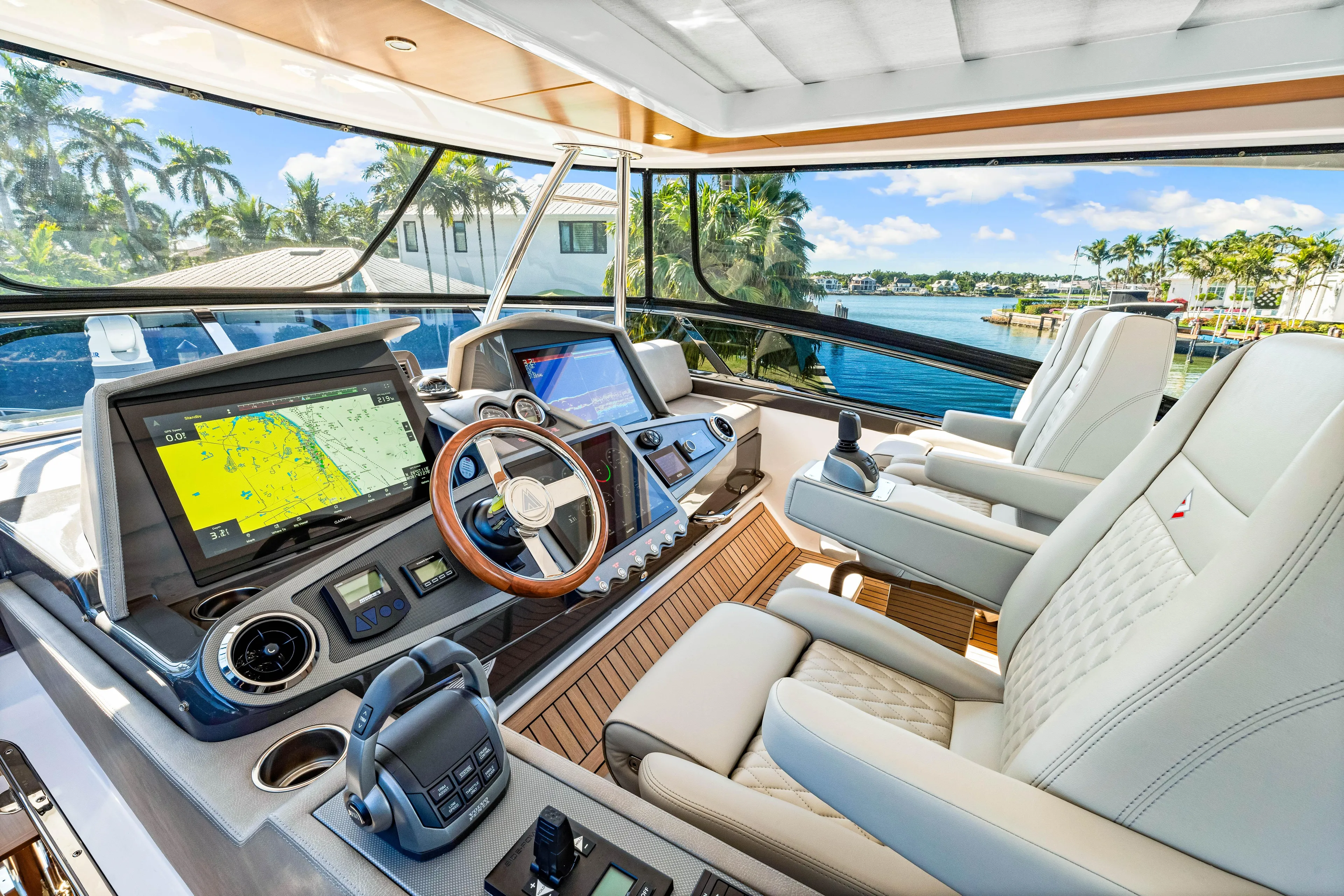 Dog House Yacht Photos Pics 