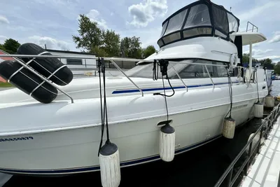 Silverton 41 Motor Yacht