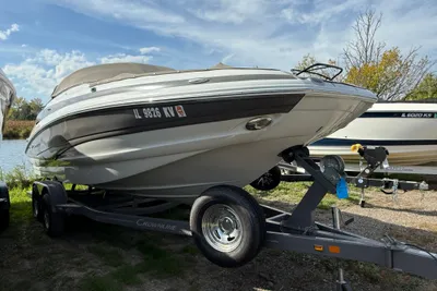 Crownline Eclipse E4